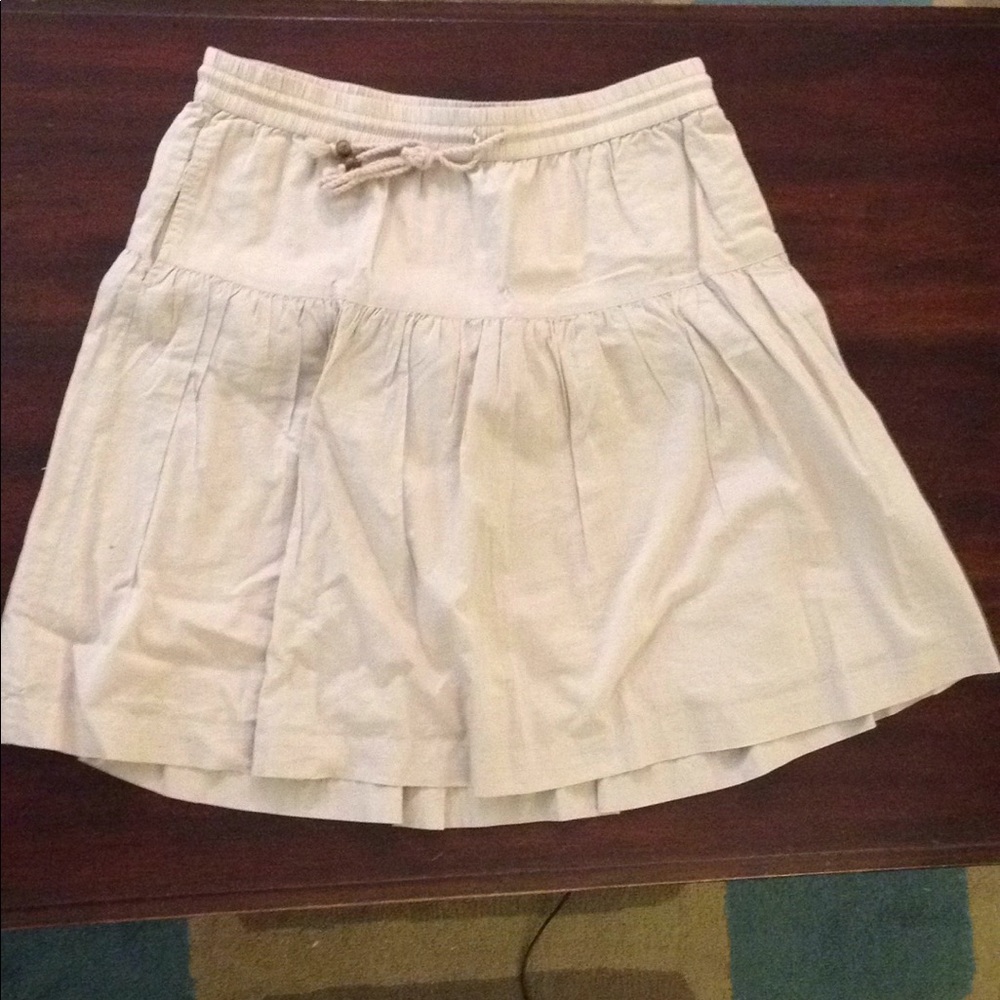 Gap tan knee length skirt